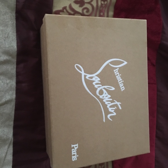 Christian Louboutin Bianca Pumps - Picture 4 of 5